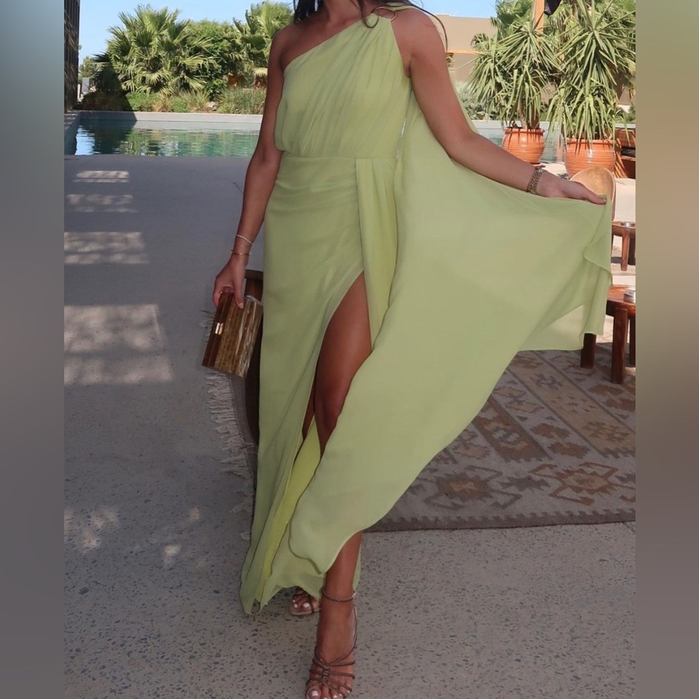 NWT-Michael Costello Revolve Robert Gown